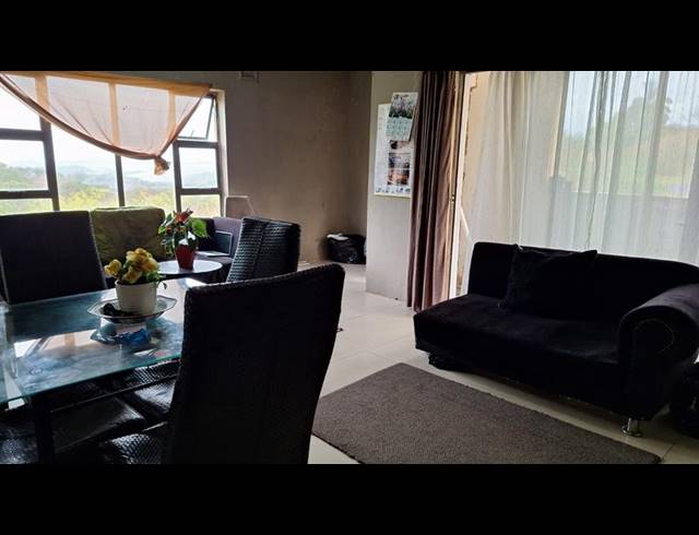3 BEDROOM HOUSE FOR SALE IN CRAIGIEBURN